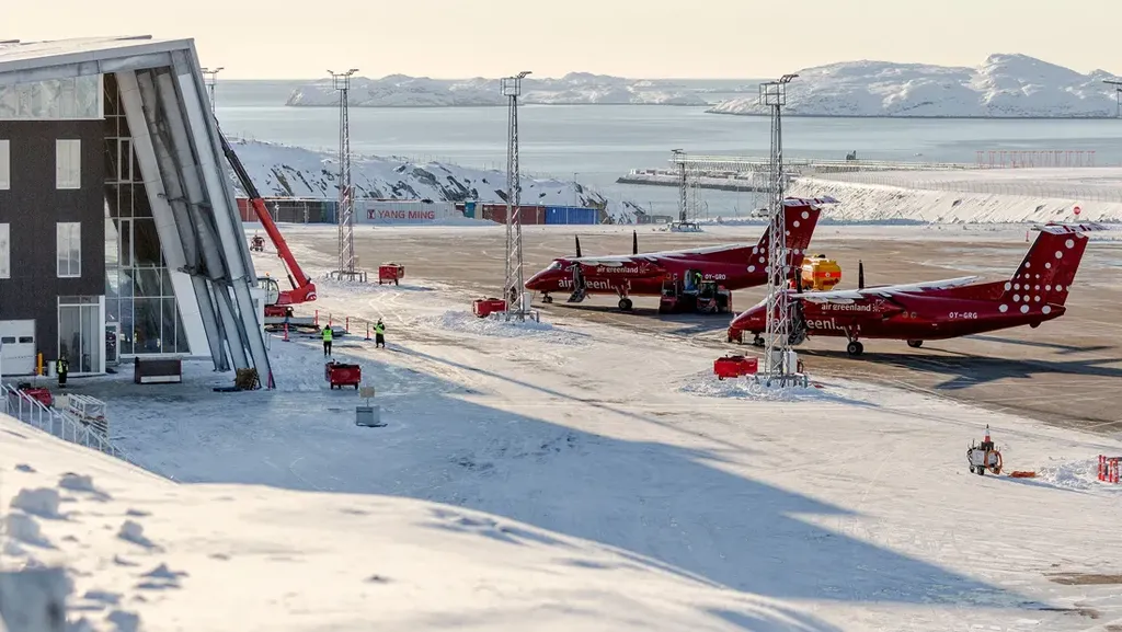 Potret Bandara Internasional yang Bikin Greenland Tak Lagi Terpencil Potret Bandara Internasional yang Bikin Greenland Tak Lagi Terpencil