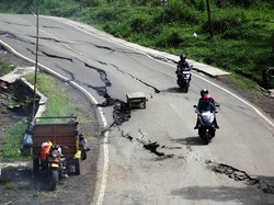Pakar ITS Beberkan Penyebab Tanah Bergerak di Sukabumi, Ternyata Karena Ini