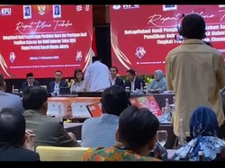 Video Protes Saksi RIDO soal Tak Ada PSU di TPS Pinang Ranti