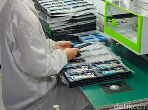 Mengintip Proses Produksi HP Tecno di Chongqing Mengintip Proses Produksi HP Tecno di Chongqing