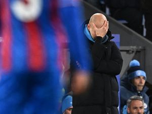 Man City Kembali Terpeleset, Pep: Musim Penuh Penderitaan Man City Kembali Terpeleset, Pep: Musim Penuh Penderitaan