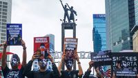 Pakai Topeng Munir, Aktivis Peringati Hari HAM di CFD Jakarta