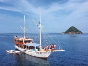 KBRI Gandeng Operator Tur dan Bloger Portugal Promosikan Wisata Labuan Bajo KBRI Gandeng Operator Tur dan Bloger Portugal Promosikan Wisata Labuan Bajo