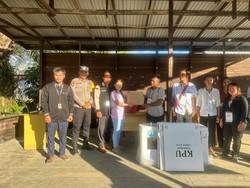 Pengamanan Pergeseran Logistik Pilkada 2024 Kampung Betung Berjalan Aman