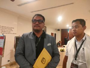 Video: Tim RIDO Protes Hasil Pilgub, Ungkit Tingginya Angka Golput Video: Tim RIDO Protes Hasil Pilgub, Ungkit Tingginya Angka Golput