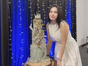 Uci Flowdea Mau Evaluasi Diri Jadi Lebih Baik Usai Ultah Uci Flowdea Mau Evaluasi Diri Jadi Lebih Baik Usai Ultah