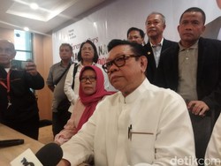 Agung Laksono Kecewa dengan Syarat Dukungan Maju Caketum PMI