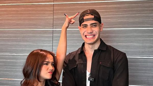 Momen Kedekatan Aisar Khaledd dan Fuji, Gemas Banget!