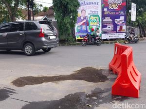 Penjelasan PDAM Kota Malang Soal Galian yang Bikin Pengendara Jatuh Penjelasan PDAM Kota Malang Soal Galian yang Bikin Pengendara Jatuh