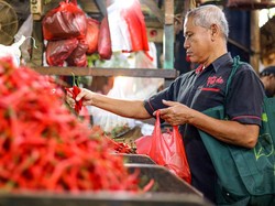 Duh! Harga Bawang & Cabai Rawit Merah Naik