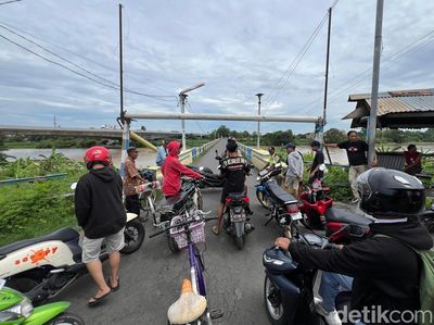 Jembatan Pagerluyung Mojokerto Ditutup Sementara