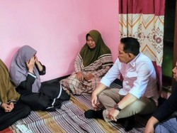 Pj Gubernur Jatim Takziah Keluarga Korban Penumpang KLM Lorena