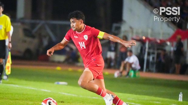 Pemain Timnas Indonesia Asnawi Mangkualam saat bertanding melawan Myanmar di laga perdana Grup B Piala AFF 2024 di Stadion Thuwunna, Yangon, Senin (9/12). (Dok. PSSI)
