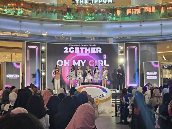 OH MY GIRL Manggung di Jakarta, Bikin Ceria Nonstop!