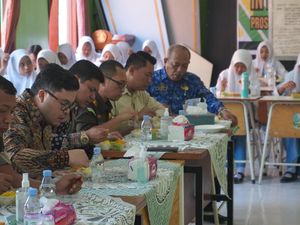 Gelar Uji Coba, Pemkab Kediri Dukung Program Makan Bergizi Gratis