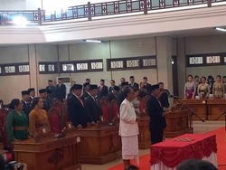 Gantikan Gede Supriatna, Ketut Trina Utama Dilantik Jadi DPRD Buleleng