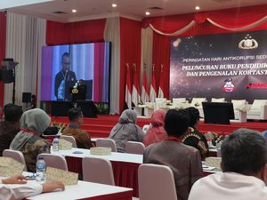 Satgassus Polri Luncurkan Buku Antikorupsi Karya Kapolri, BW-Novel Baswedan