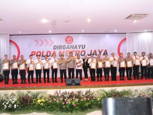 Kapolda di HUT Ke-75 Polda Metro Jaya: Terus Berbenah Kapolda di HUT Ke-75 Polda Metro Jaya: Terus Berbenah
