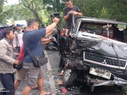 Pikap Vs Minibus di Jalan Denpasar-Gilimanuk, 6 Orang Terluka