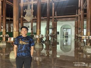 Petualangan ke Wisata Religi Masjid Sunan Ampel di Akhir Tahun Petualangan ke Wisata Religi Masjid Sunan Ampel di Akhir Tahun