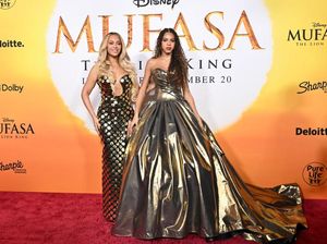 Gaya Anak Beyonce di Premier Film, Baru Usia 12 Tahun Makeupnya Jadi Sorotan Gaya Anak Beyonce di Premier Film, Baru Usia 12 Tahun Makeupnya Jadi Sorotan