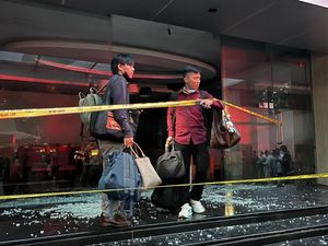 Ledakan Gas Tempat Spa di Bulungan, 3 Pegawai Gedung Sebelah Terpental Ledakan Gas Tempat Spa di Bulungan, 3 Pegawai Gedung Sebelah Terpental