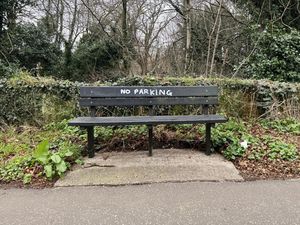 Pengumuman! Australia Ancam Sanksi Kemah Ilegal, Parkir Liar, dan Sampah Pengumuman! Australia Ancam Sanksi Kemah Ilegal, Parkir Liar, dan Sampah