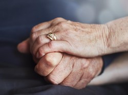 100 Ucapan Selamat Tidur Romantis untuk Pasangan, Bikin Mimpi Indah!