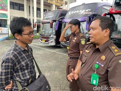 3 Bus Kembali Disita di Kasus Penyalahgunaan Dana BOS SMK PGRI 2 Ponorogo