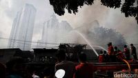 Kebakaran Lalap Permukiman Padat di Kebon Kosong Kemayoran