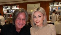 8 Potret Cantik Pacar Ayah Bella Hadid, Model Rusia yang Lebih Muda 35 Tahun
