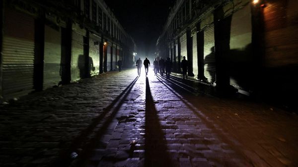 Kondisi Damaskus Saat Jam Malam Diberlakukan