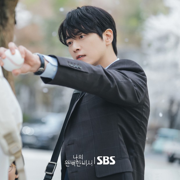 Lee Jun Hyuk dalam Love Scout / Foto: SBS