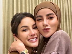 Olla Ramlan Tegaskan Tak Pernah Bermasalah dengan Nikita Mirzani Olla Ramlan Tegaskan Tak Pernah Bermasalah dengan Nikita Mirzani