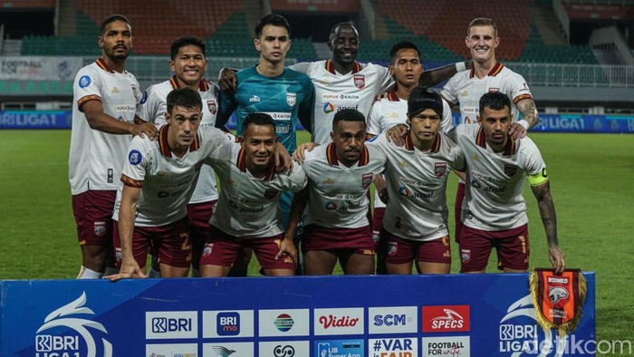 Persija Vs Borneo FC Babak 1 Liga 1 2024/25 Persija Jakarta Vs Borneo FC Samarinda pada pekan ke-14 Liga 1 2024/25 di Stadion Pakansari, Bogor, Selasa (10/12/2024).