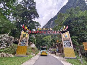 5 Rekomendasi Wisata di Sijunjung: Surga Wisata Alam dan Budaya di Sumbar 5 Rekomendasi Wisata di Sijunjung: Surga Wisata Alam dan Budaya di Sumbar