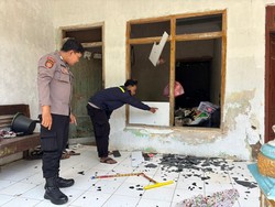 Fakta Suami Bengek di Bangkalan Lempar Batu-Tinja ke Rumah