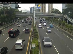 Lalu Lintas Tol Dalam Kota Padat di Sejumlah Titik hingga Siang Ini