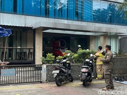 Sempat Ada Suara Ledakan, Basement Gedung di Bulungan Jaksel Hancur