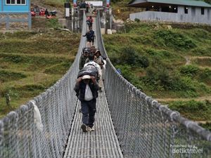 Terpesona Chhomrong, Awal Pendakian Annapurna Base Camp Terpesona Chhomrong, Awal Pendakian Annapurna Base Camp