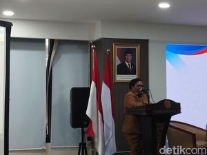 Wamendagri Dorong Pemda Tingkatkan Kepesertaan Jamsostek Pekerja Informal
