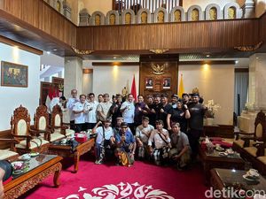 6 Tuntutan Driver Pariwisata Bali Buntut Maraknya Angkutan Non-Pelat DK 6 Tuntutan Driver Pariwisata Bali Buntut Maraknya Angkutan Non-Pelat DK