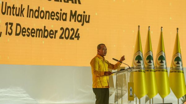 Momen Bahlil Lahadalia Buka Bimtek Legislator Nasional Partai Golkar