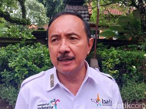 Dispar Prediksi Wisman ke Bali Naik 20 Persen Saat Nataru Dispar Prediksi Wisman ke Bali Naik 20 Persen Saat Nataru