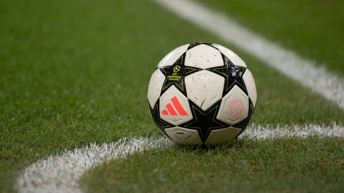 LIVERPOOL, ENGLAND - NOVEMBER 27: An official Adidas Finale 24 match ball during the UEFA Champions League 2024/25 League Phase MD5 match between Liverpool FC and Real Madrid C.F. at Anfield on November 27, 2024 in Liverpool, England. (Photo by Joe Prior/Visionhaus via Getty Images)