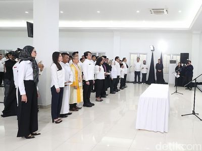 Momen Pelantikan Pengurus Pusat Perindo