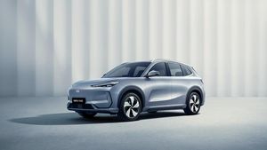Penampakan Mobil EX5, Jagoan Geely Comeback ke Indonesia