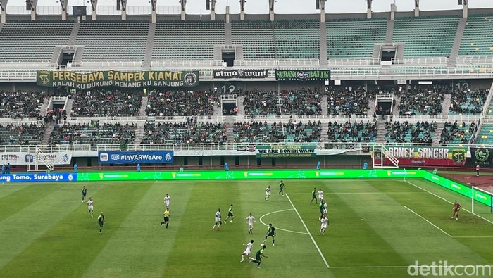 Persebaya vs Persik