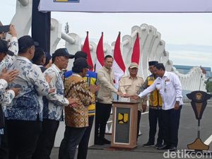 Resmikan Flyover Rp 198 M di Semarang, Prabowo: Ini Dibangun dengan Uang Rakyat!