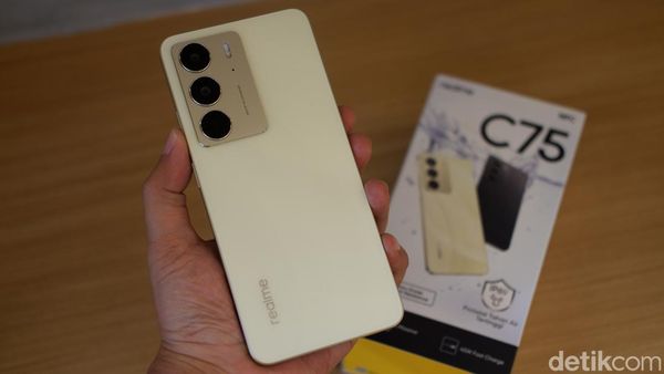 Wujud Realme C75, HP Rp 2 Jutaan Tahan Air